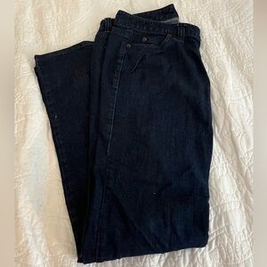 Vineyard Vines skinny jeans dark wash